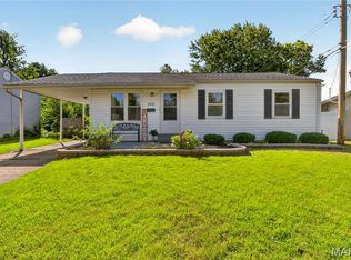 2530 Grants Pkwy, Florissant, MO 63031