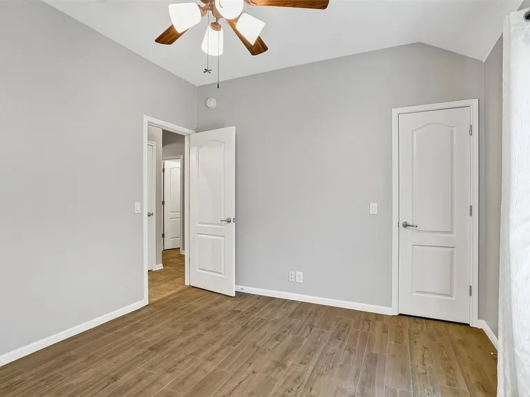 180 Harris Dr — Photo 18