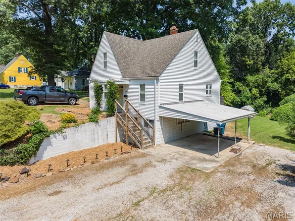 419 Cass Ave, Edwardsville, IL 62025