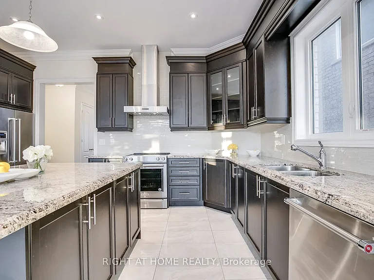 3182 Sunflower Dr — Photo 15
