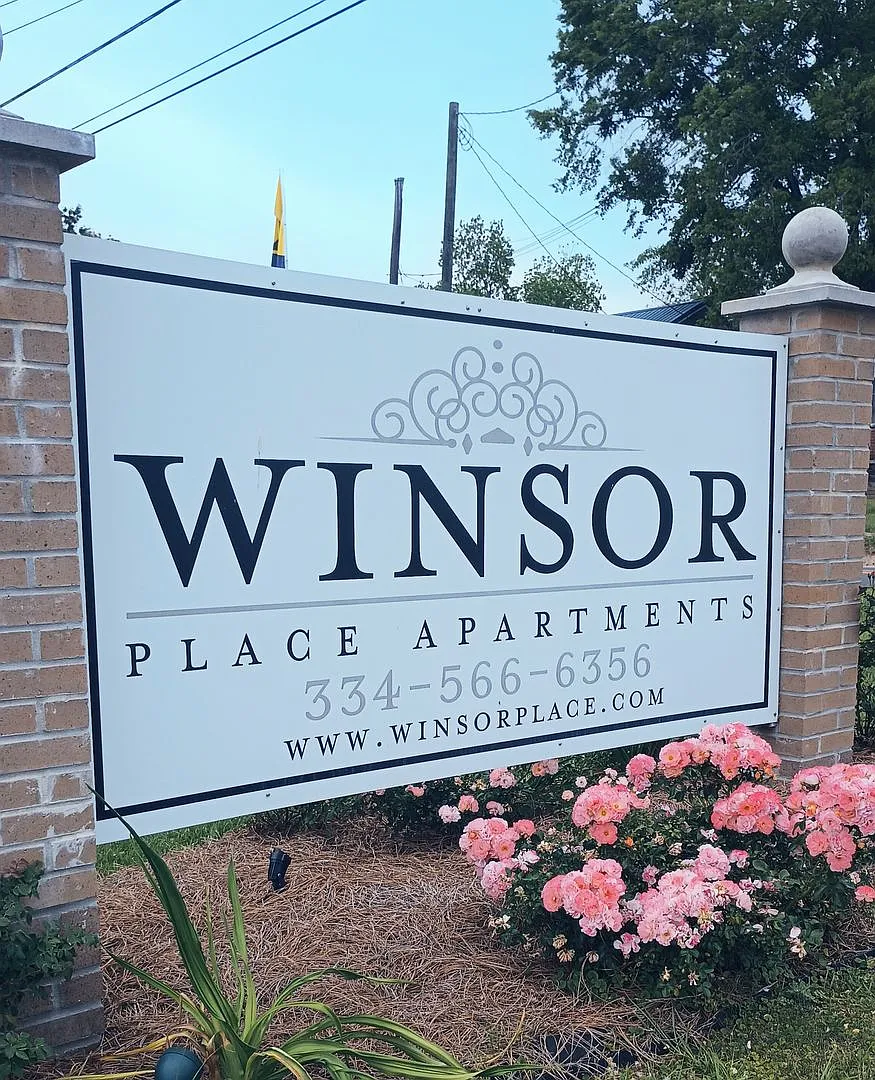 Winsor Place — Photo 2