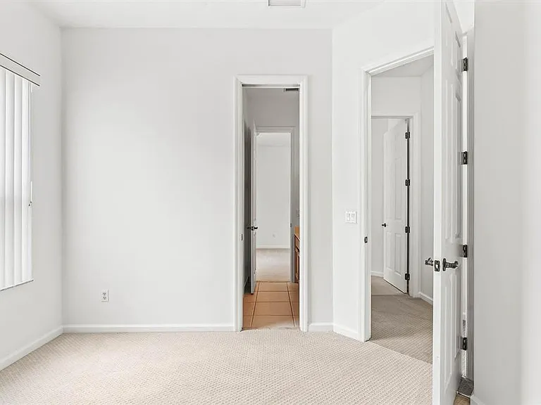 3877 Shoreview Dr — Photo 16