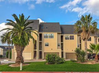 907 Davis Rd, League City, TX 77573