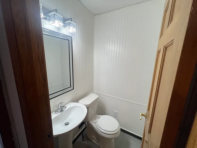 994 Wooster Rd W — Photo 5