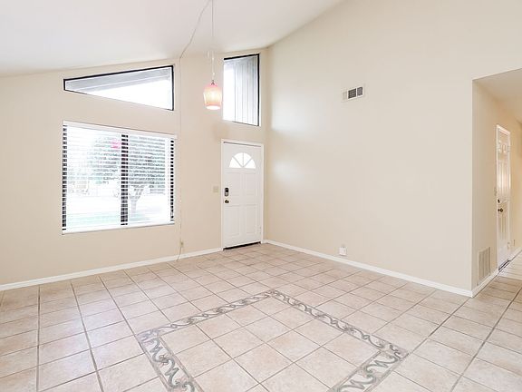 3rd image of 6123 E Mohican Dr