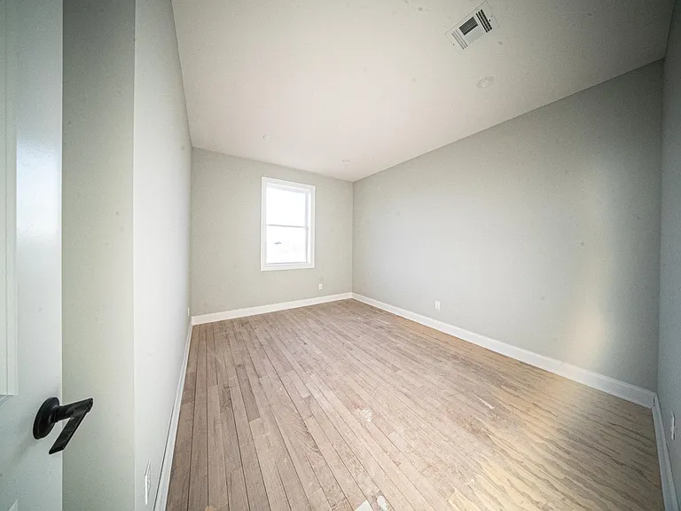 194 Washington Ave #HOME — Photo 18