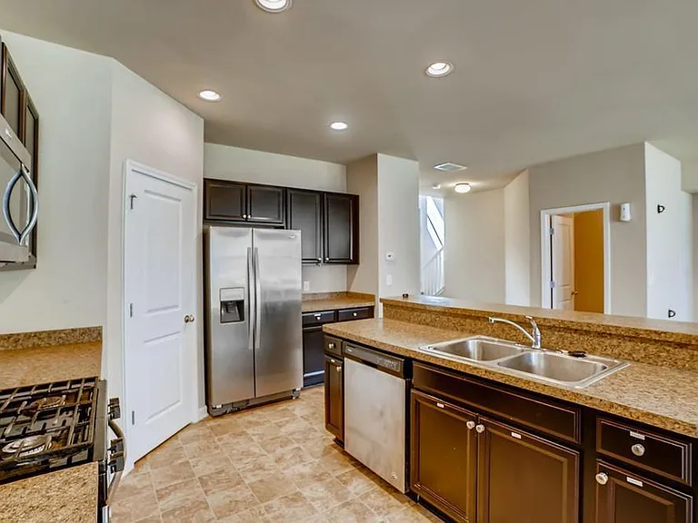 838 Whittington Pkwy SW — Photo 2