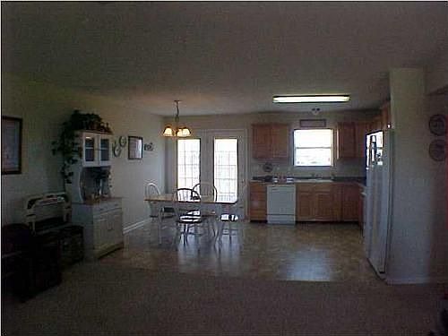 4th image of 438 Watkins Glen Way