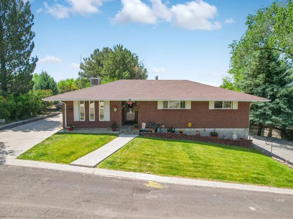 1350 Parkview Dr, Elko, NV 89801