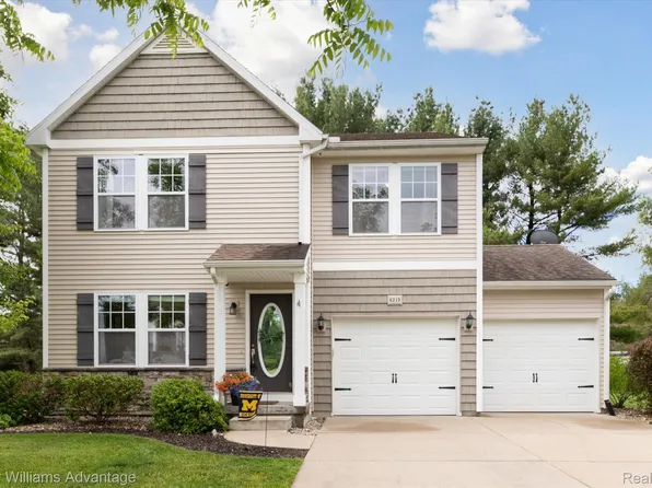 6219 Stable Glen Ct, Kalamazoo, MI 49009