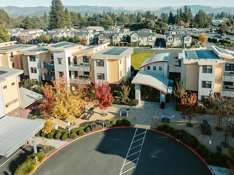 Napa Creek Village — Photo 24