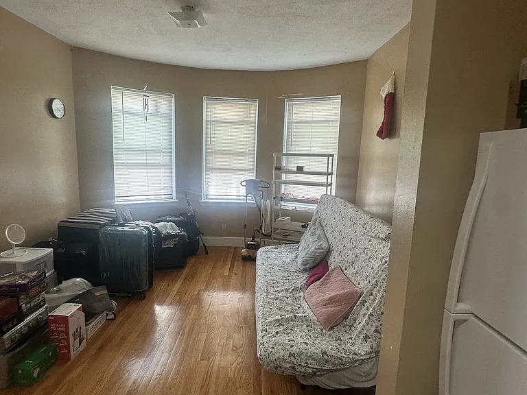 9 Shepherd Ave #2A — Photo 6