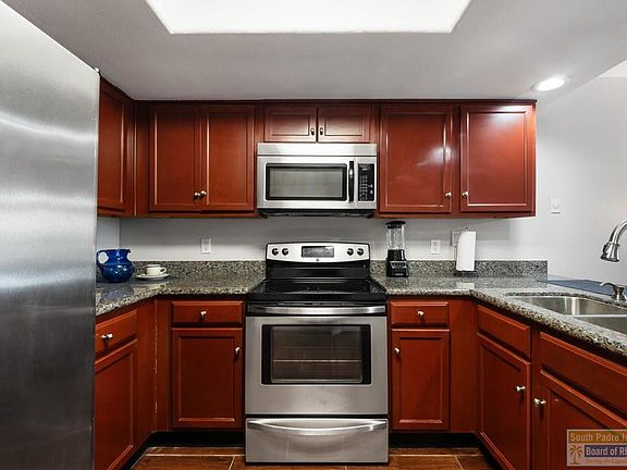 5th image of 115 E Coronado Dr APT 309