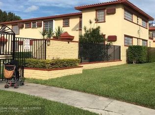 617 SW 11th St APT 15E, Miami, FL 33129