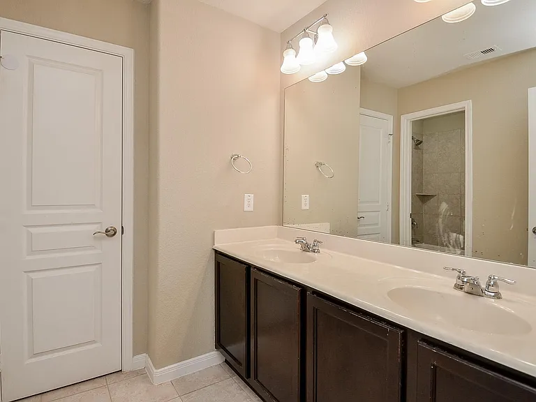 6418 Burgess Heights Ln — Photo 33