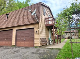 102 Acorn St, Hazleton, PA 18202