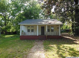 813 Magnolia Dr NW, Huntsville, AL 35816