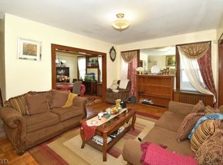 60 Coolidge St, Irvington, NJ 07111