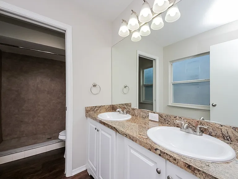 13028 Lily Pond Ct — Photo 11