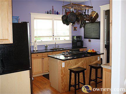 Comes with a brand new Jenn-Aire oven/range. A cook's dream!