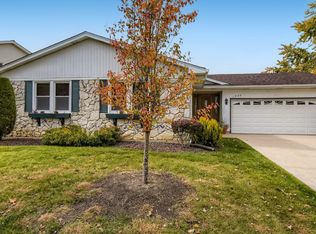 1849 Bolleana Ct, Hoffman Estates, IL 60192