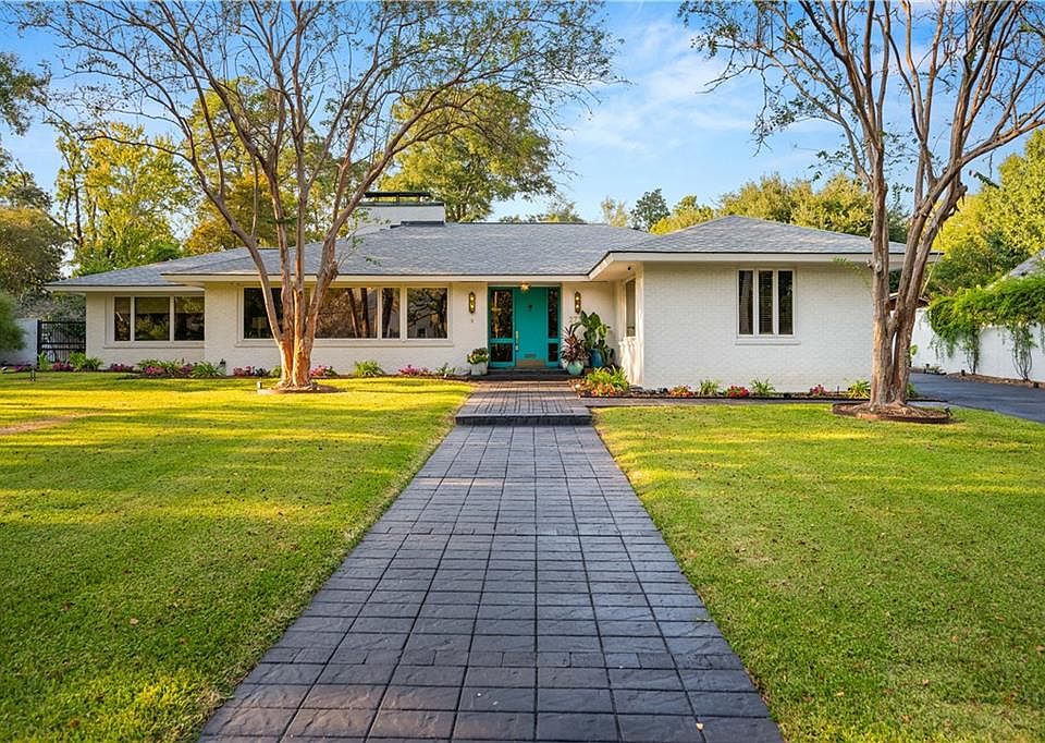 1st image of 2734 Georges Ln
