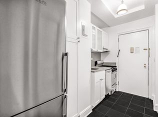 310 E 44th St APT 924, New York, NY 10017