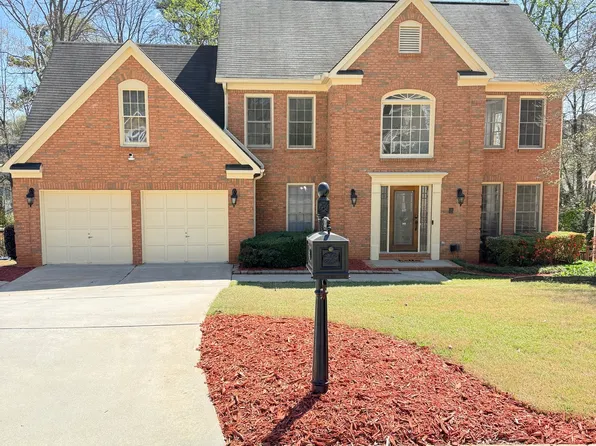 528 Fortune Ridge Rd, Stone Mountain, GA 30087