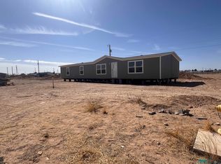 4209 Apple St, Carlsbad, NM 88220