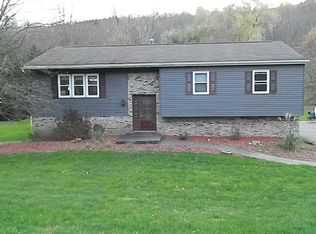 242 Beaver Run Rd, Apollo, PA 15613