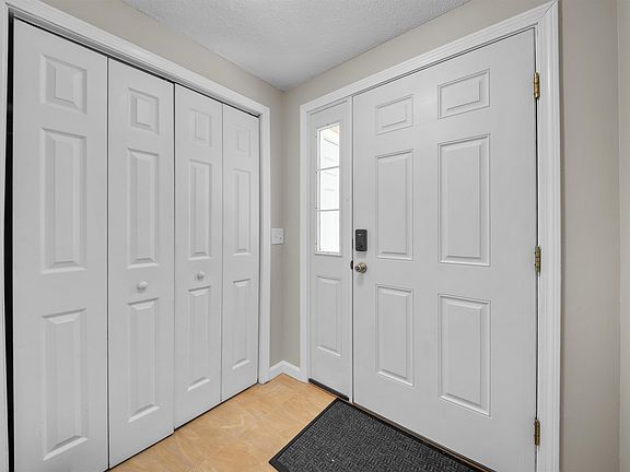 2nd image of 42 Modena Drive