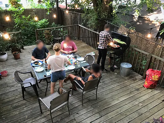 Rented by MNS | media 1