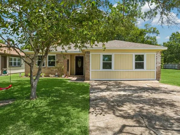 425 S Brownell St, La Porte, TX 77571