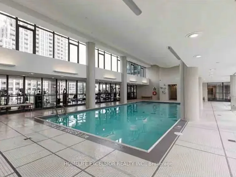 215 Fort York Blvd S #2903 — Photo 22