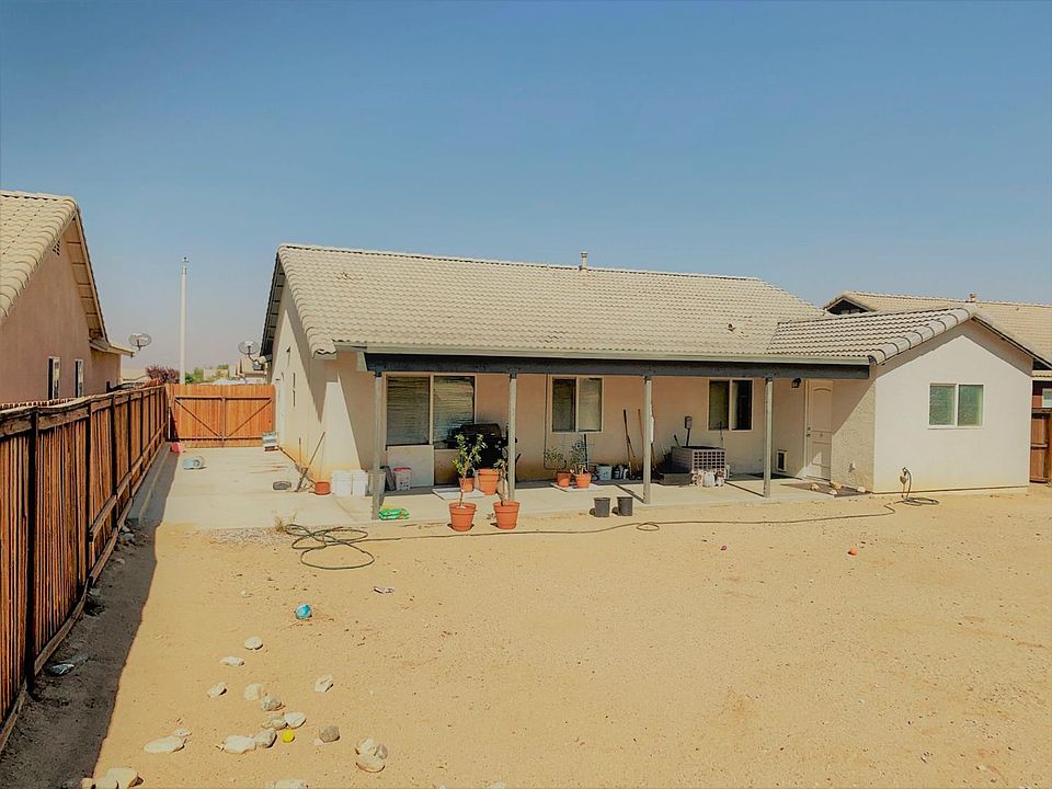 2nd image of 11741 Virginia St