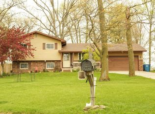 695 Knodt Rd, Essexville, MI 48732