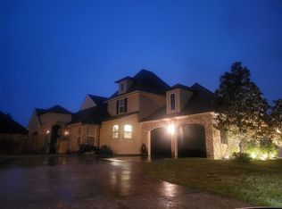 103 La Villa Cir, Youngsville, LA 70592