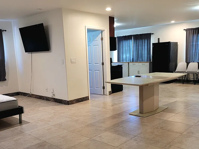 1555 Pahulu St E — Photo 11