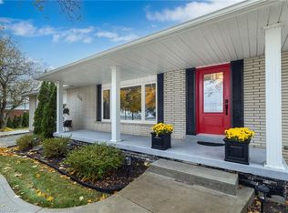 2116 Binbrook Rd E, Hamilton, ON L0R 1C0