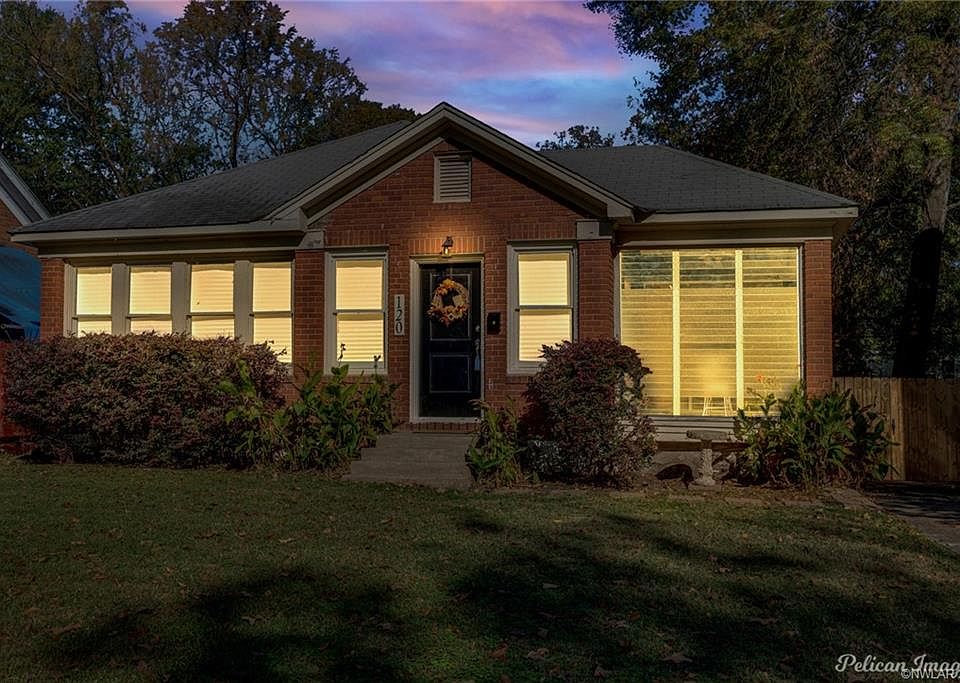 1st image of 120 Robinson Pl