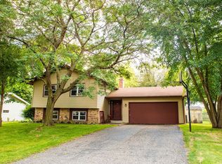 2101 E 115th St, Burnsville, MN 55337