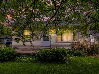 739 Mildred St, Ypsilanti, MI, 48198