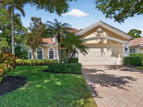 8949 Champions Way, Port St Lucie, FL 34986