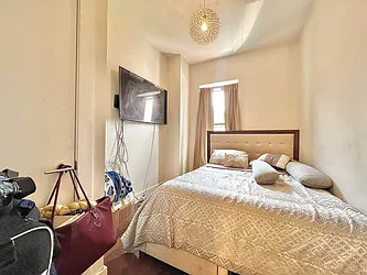 Rented by Doorway NYC, LLC