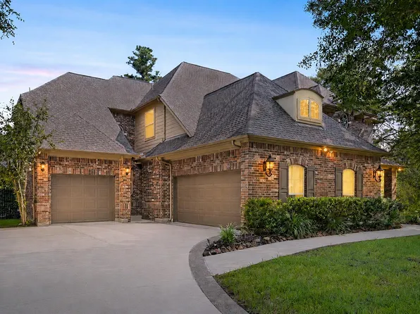 90 Player Oaks Pl, The Woodlands, TX 77382