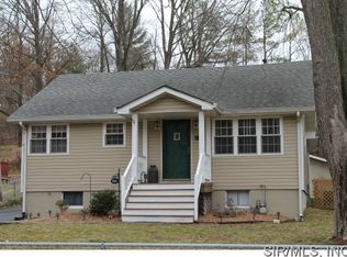 1318 Dutch Hollow Rd, Belleville, IL 62223