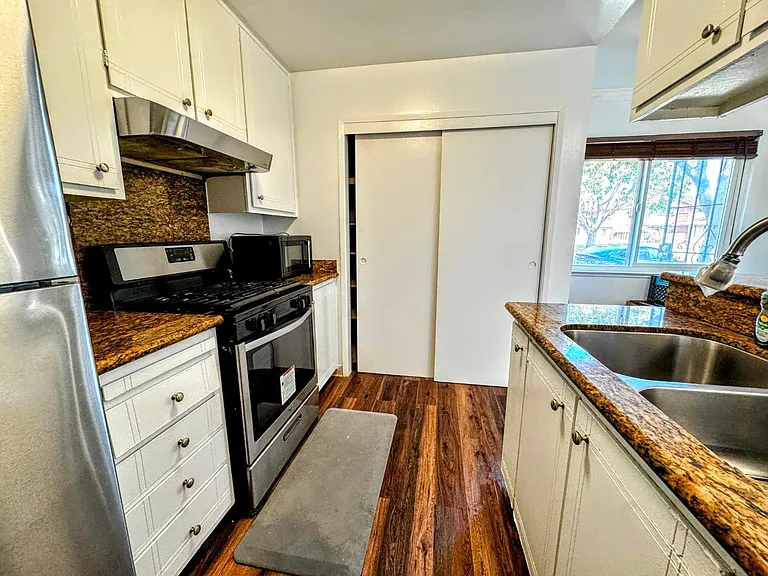 2116 Eric Ct #1 — Photo 6