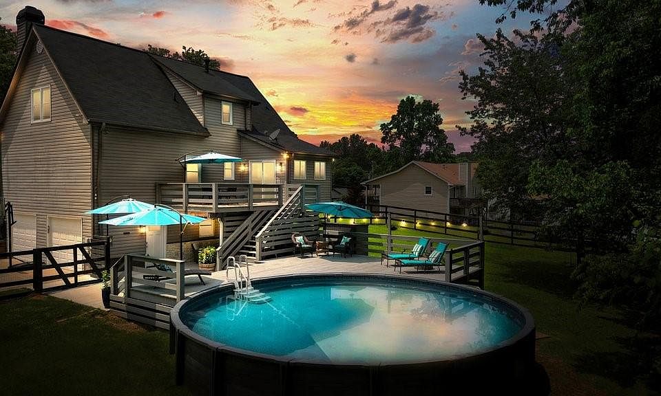 1st image of 117 Village Ct