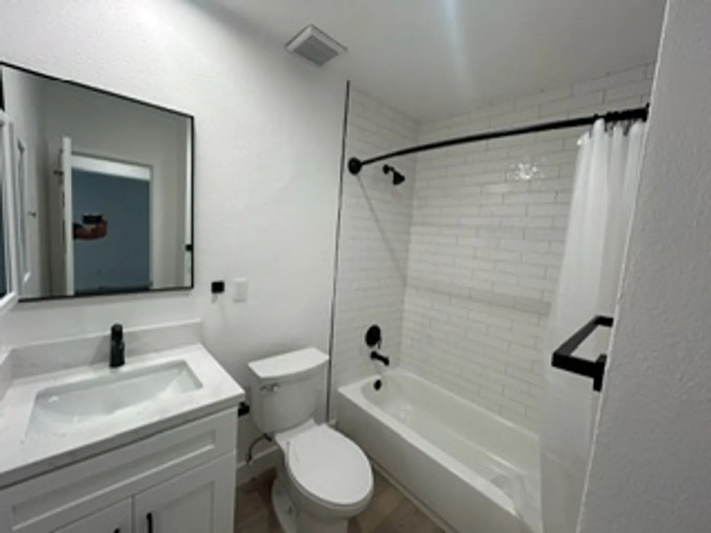 Geoliv Edgewood Villas LLC — Photo 4