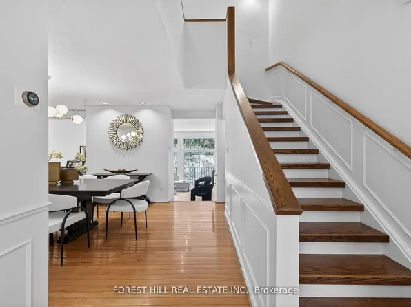 37 Rainbow Creek Way, Toronto, ON M2K 2T9